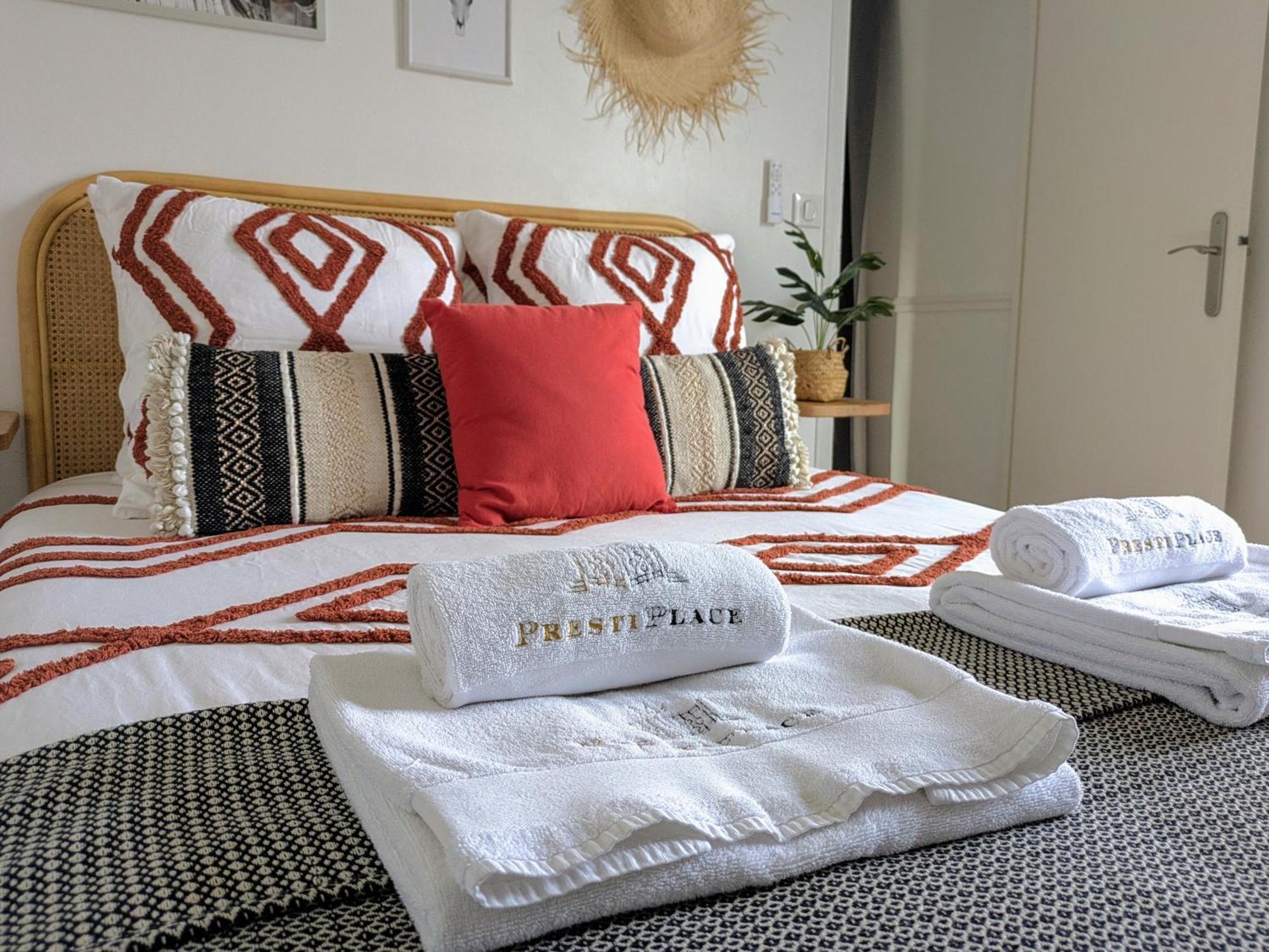 La Petite Plume - Prestiplace Collection Tours Kültér fotó